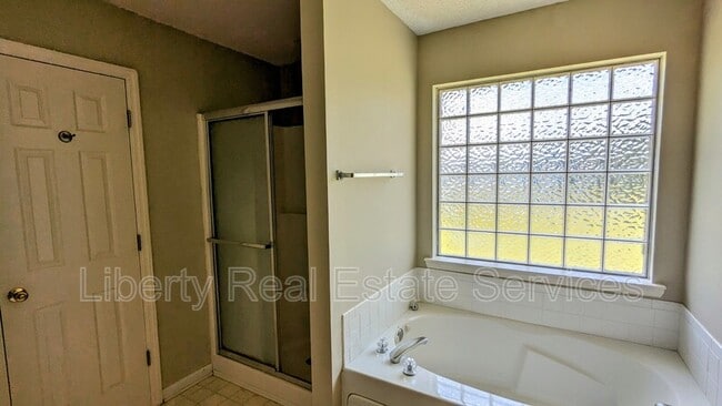 Building Photo - 180 Wayfair Ln
