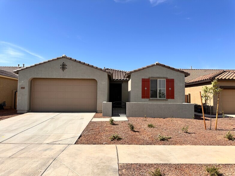 Primary Photo - 17282 W Larkspur Dr