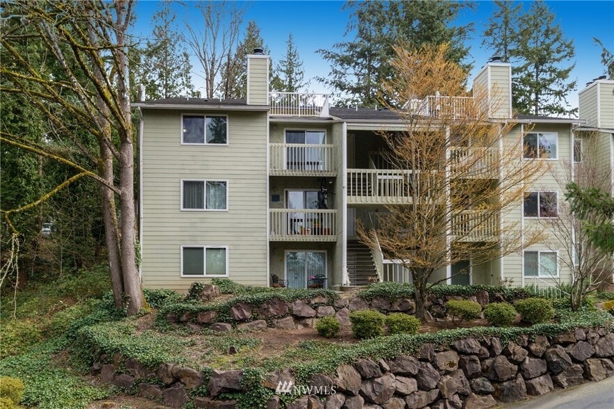 Exterior View of this Top-Floor, Corner Home - 9494 Redmond Woodinville Rd NE