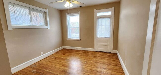 Building Photo - Bright & Spacious 2-Bedroom Apartment with Private Outdoor Space