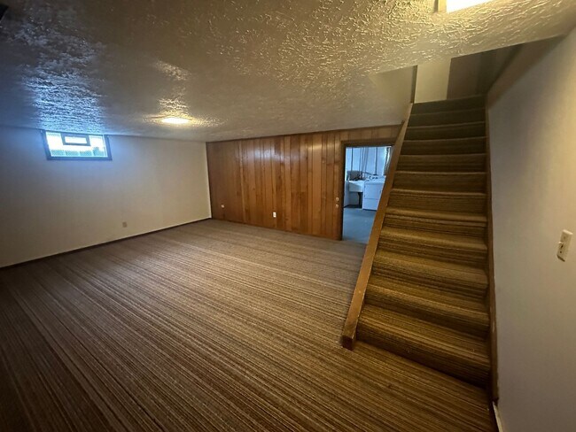 Building Photo - 2BD Duplex Jackson Township - Canton