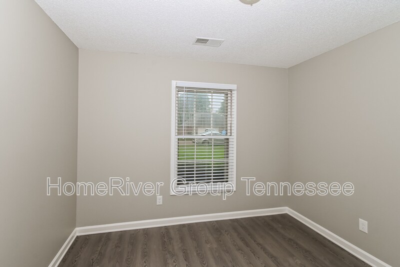 Building Photo - 1378 Fieldstone Trail