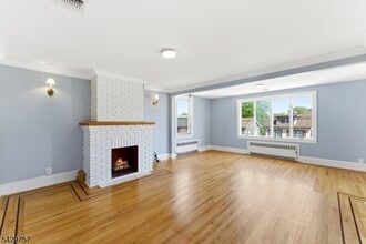 Building Photo - 773 Kingsland Ave