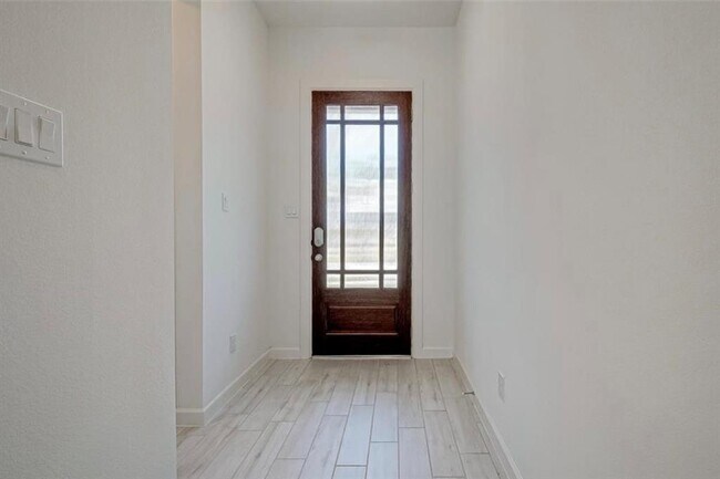 Building Photo - 6002 Dark Kite Trl