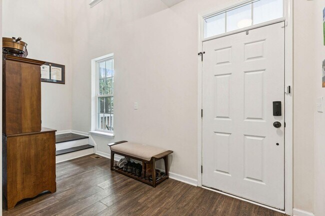 Building Photo - 4 Bedroom, 2.5 Bathroom Home in The Refuge at Ravenel - Ravenel