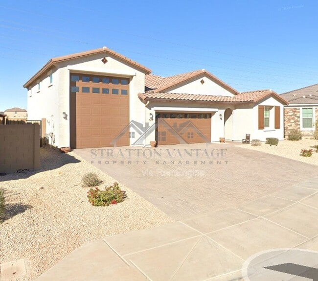 Building Photo - 7616 W Raymond St