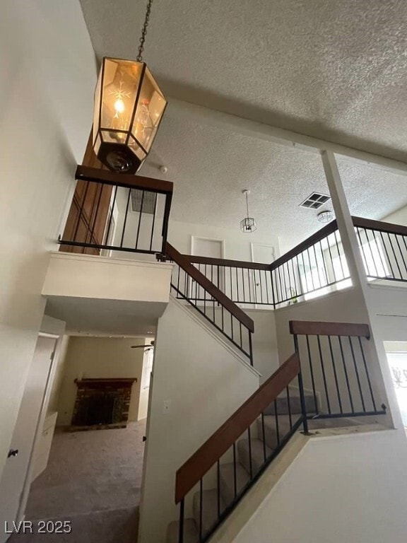 Building Photo - 321 S Bent Creek Dr