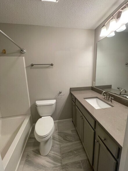 Building Photo - 5521 Fieldcross Ct