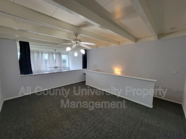 Building Photo - 703 SW 75th St