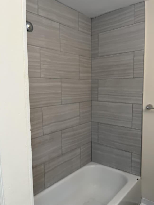 Building Photo - 701 Whittaker Ave