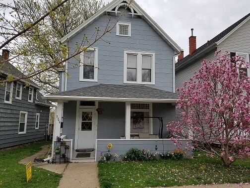 Building Photo - 2546 Broadway St