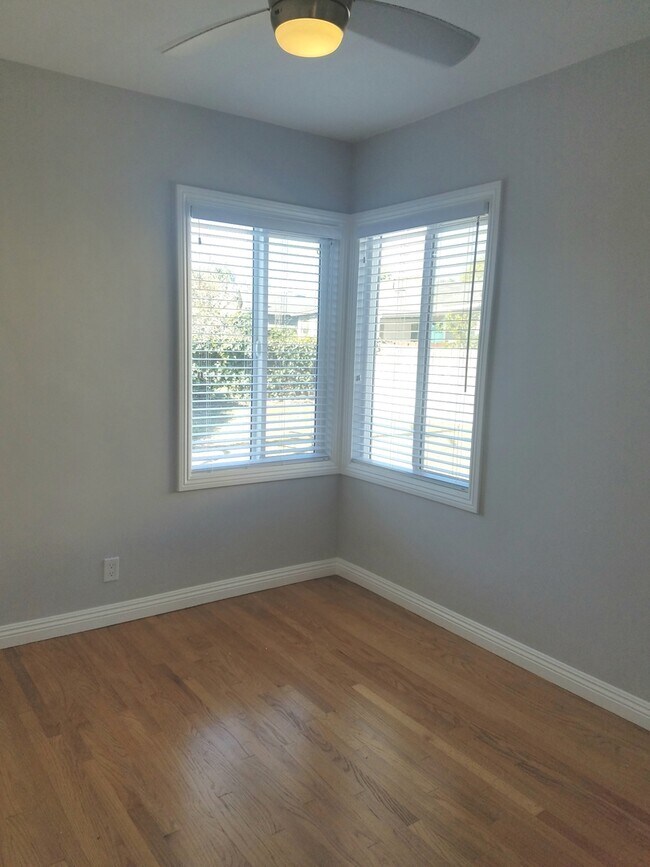Building Photo - Cozy Remodeled 3 Bedroom Home In Culver City!
