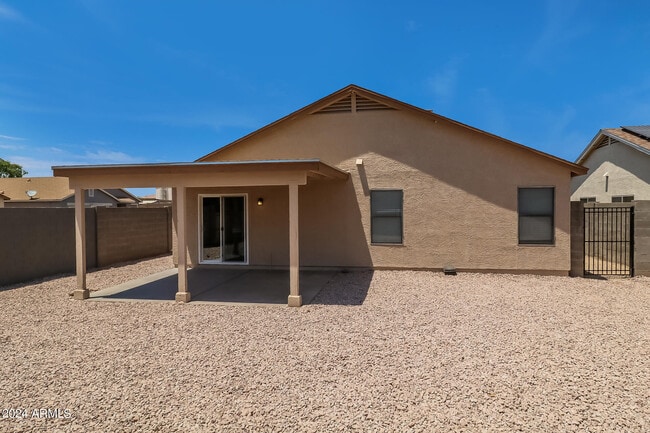 Building Photo - 11841 W Corrine Dr