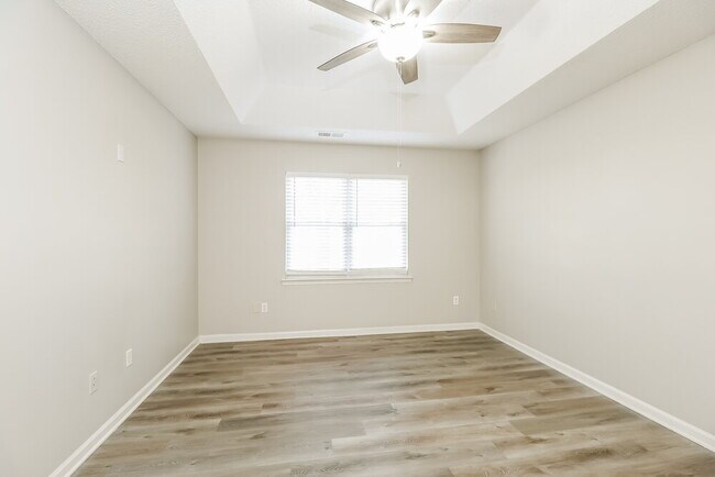 Building Photo - 10328 Taftnale Ct