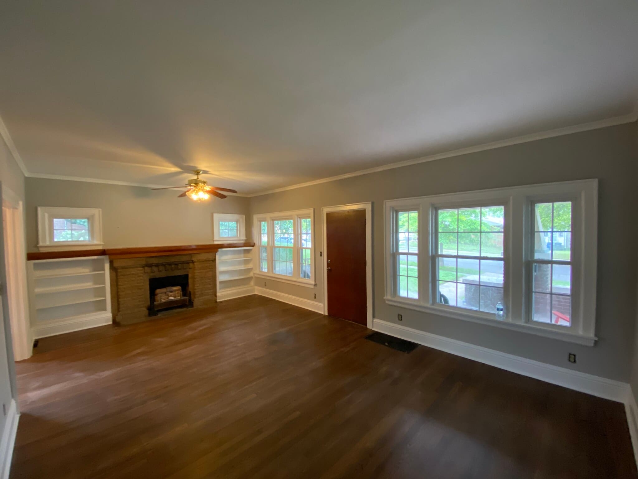 Building Photo - 1410 S Frisco Ave