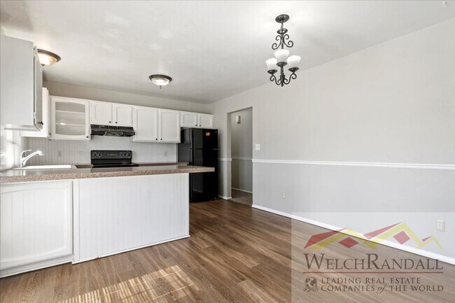 Building Photo - Beautiful Rental Home in Highland
