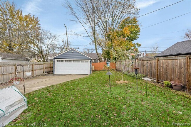 Building Photo - 469 Kerby Rd