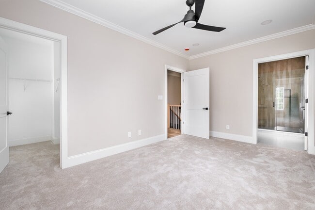 Building Photo - 816 Walnut Ave