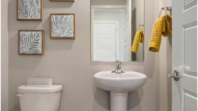 Building Photo - 141 N Legacy Flts Rd