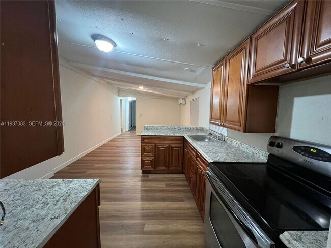 Building Photo - 10492 S 228th Ln