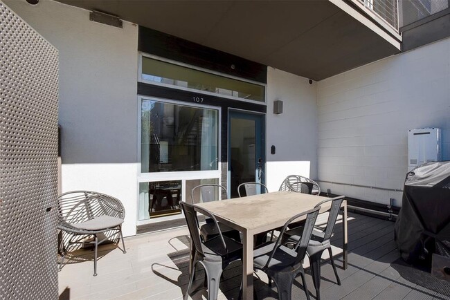 Building Photo - 1701 MLK Jr Blvd