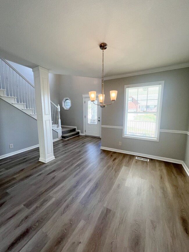 Building Photo - Beautiful 3-Bedroom Home with Bonus Room, ...