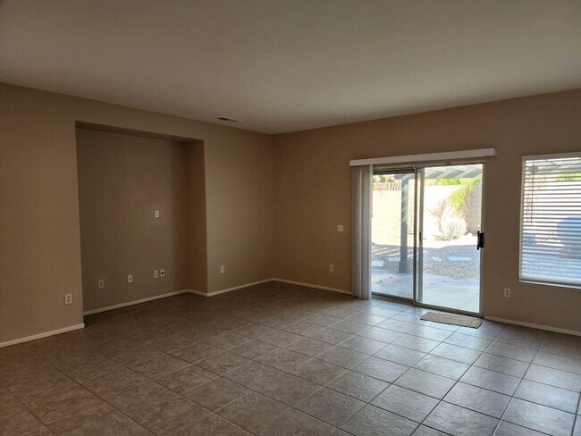 Building Photo - 766 Ventana Ridge