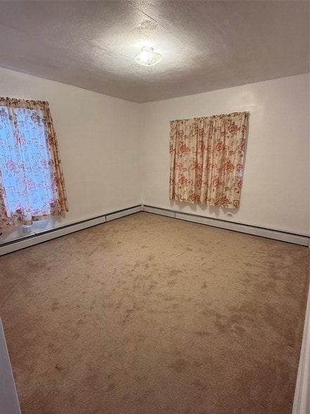 Building Photo - 18 Esther Ave