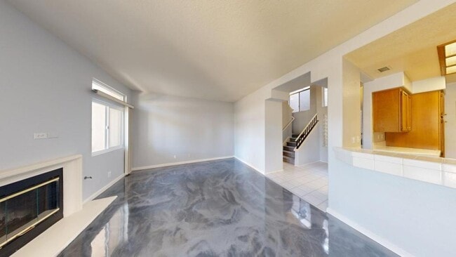 Building Photo - 7254 Shoreline Dr