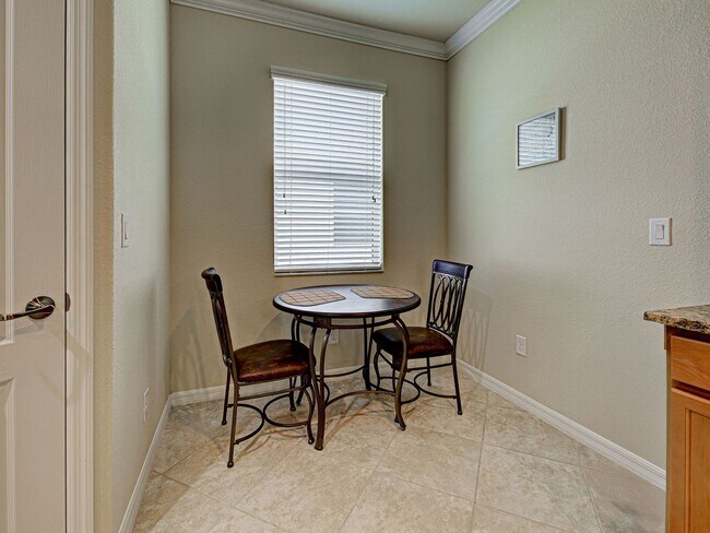 Building Photo - Stoneybrook at Venice; 4bd/2ba home