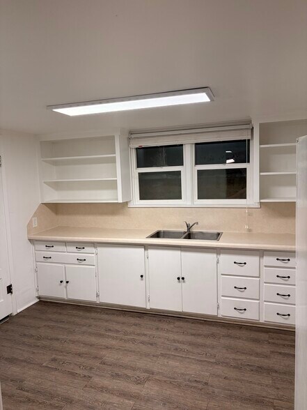 Building Photo - 109 N 500 W