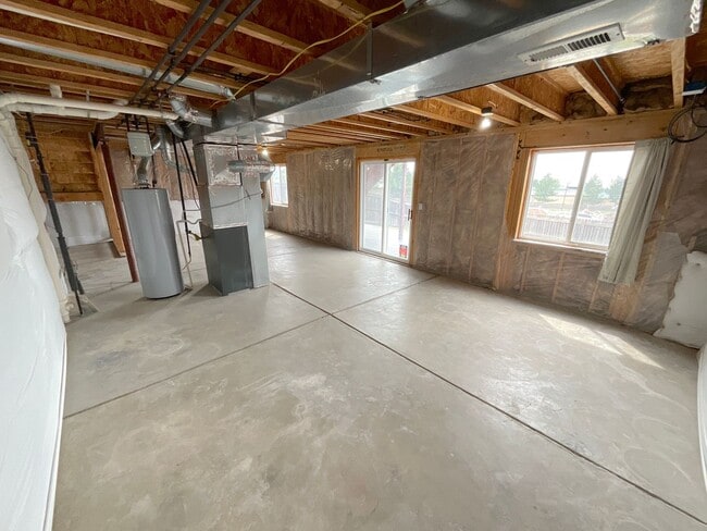 Building Photo - 3 Bedroom Home Available Near N Gate Blvd ...