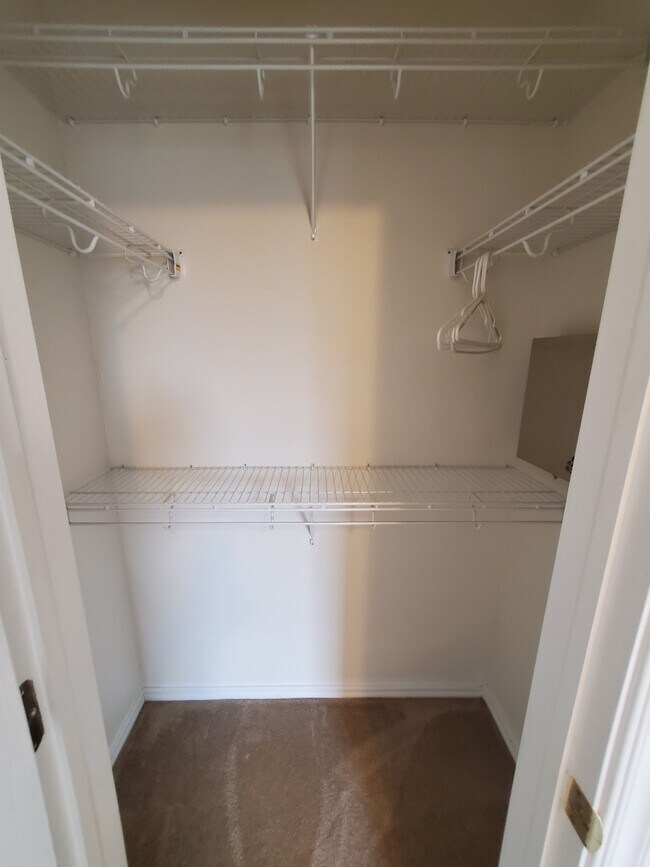 Building Photo - 2513 Durham Place Ct