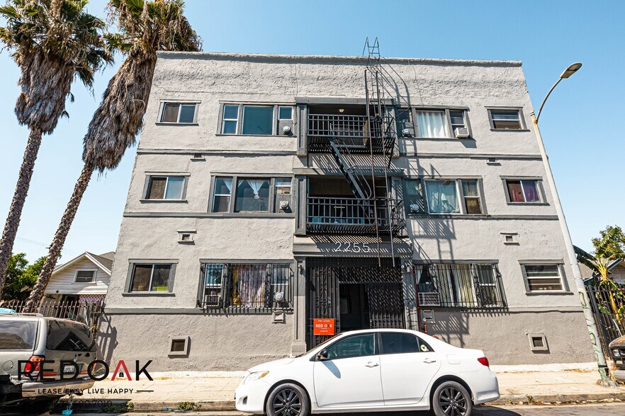 Building Photo - 2255 W 14th St