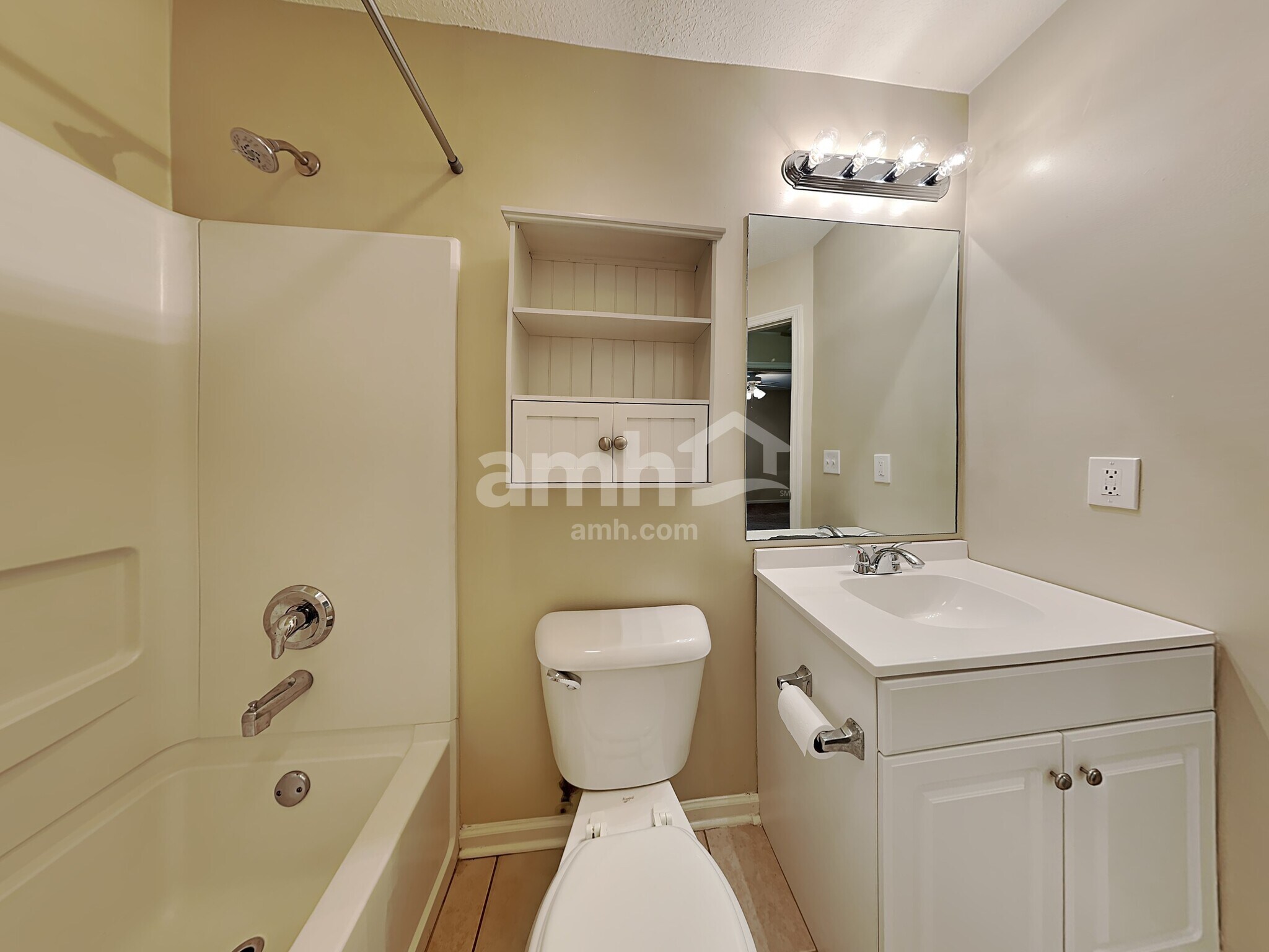 Building Photo - 128 Heartstone Cir