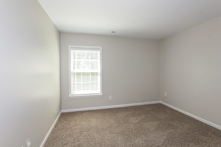 Building Photo - 1115 Jade Glen Dr