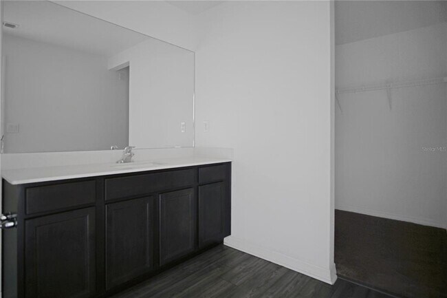 Building Photo - 1401 Kissimmee Ct