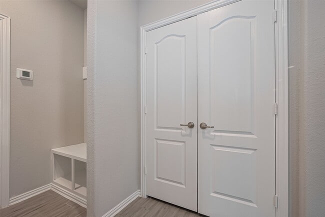 Building Photo - 31415 Conover Dr