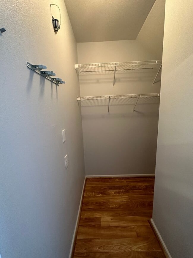 Building Photo - Cute 2BR/2.5BA in Ballantyne