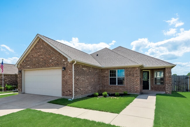 Building Photo - 200 Irick Ct