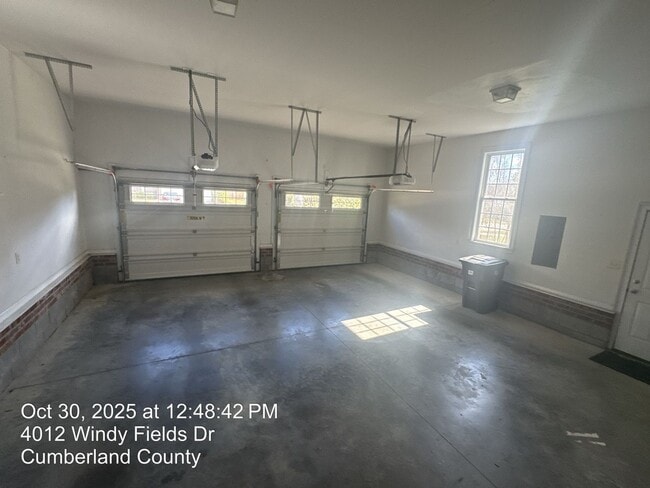 Building Photo - 4012 Windy Fields Dr