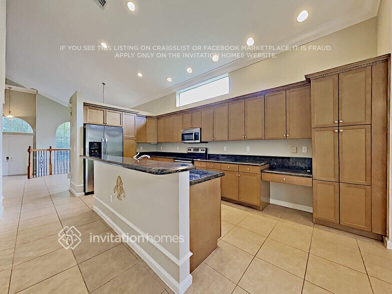 Building Photo - 2820 Shaughnessy Dr