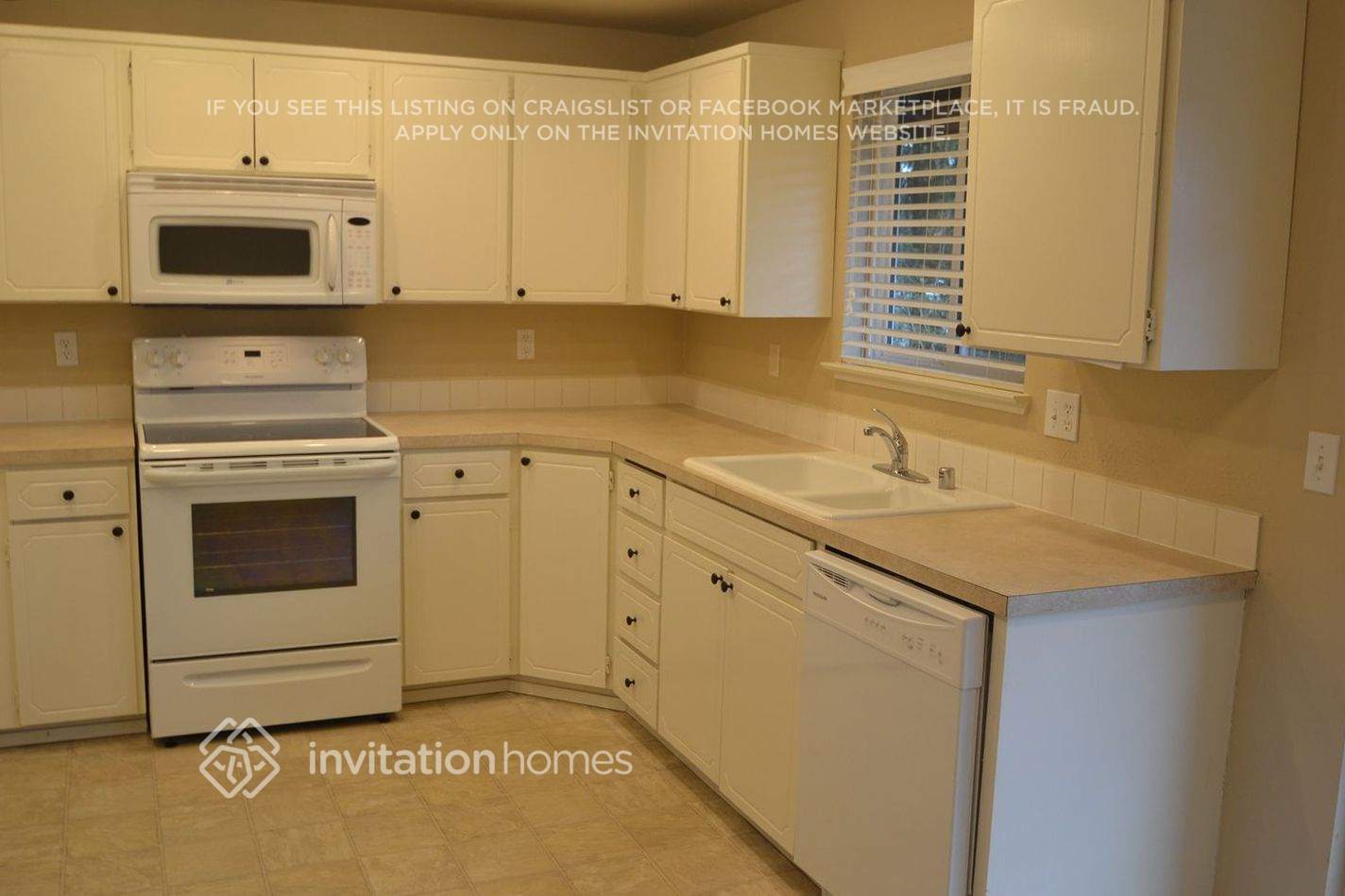 Building Photo - 8311 113 St E