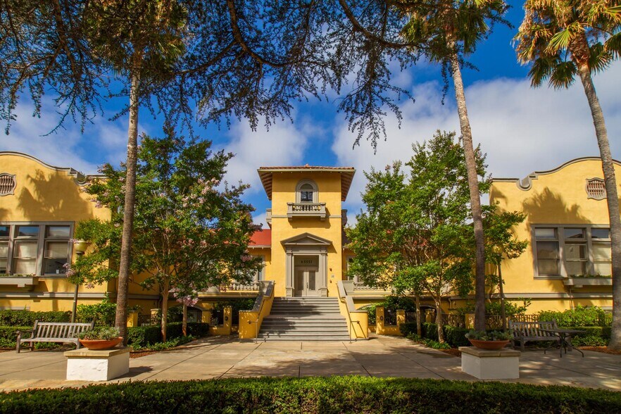 Building Photo - 43551 Mission Blvd