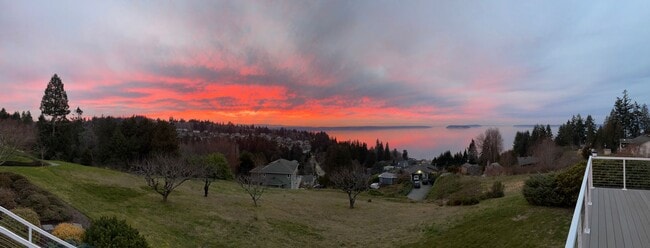 Building Photo - Modern 4-Bedroom Home with Panoramic Water & Mountain Views