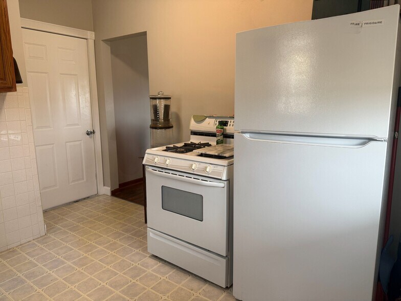 Building Photo - 6508 S County Road 0