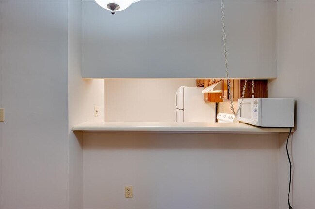 Building Photo - 466 Teal Ct
