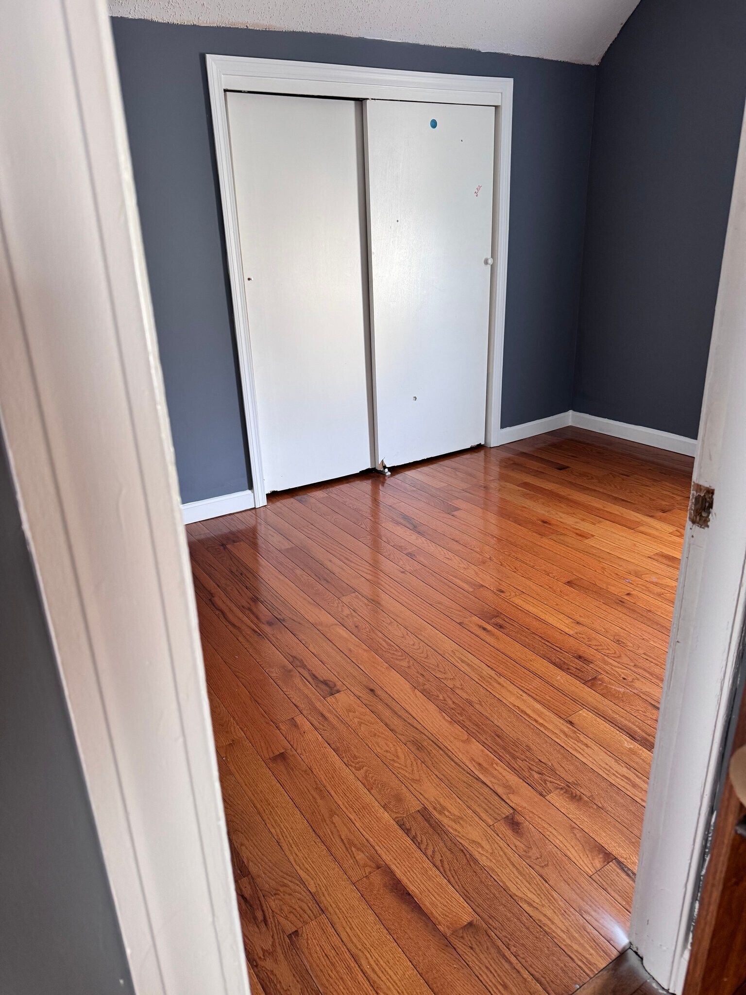 Building Photo - 18 Hall St