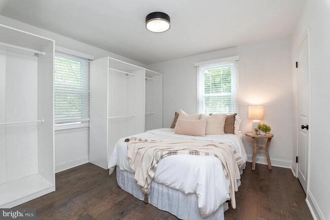 Building Photo - 3302 Orlando Ave