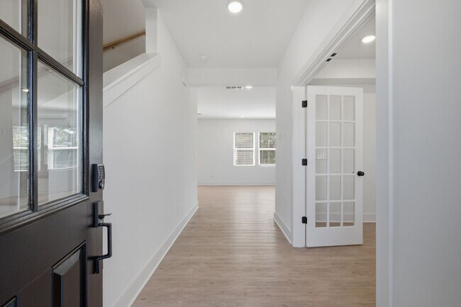 Building Photo - New Construction Home with 4 Bedrooms, 2.5 Baths, 2 Car Garage, Fenced Yard